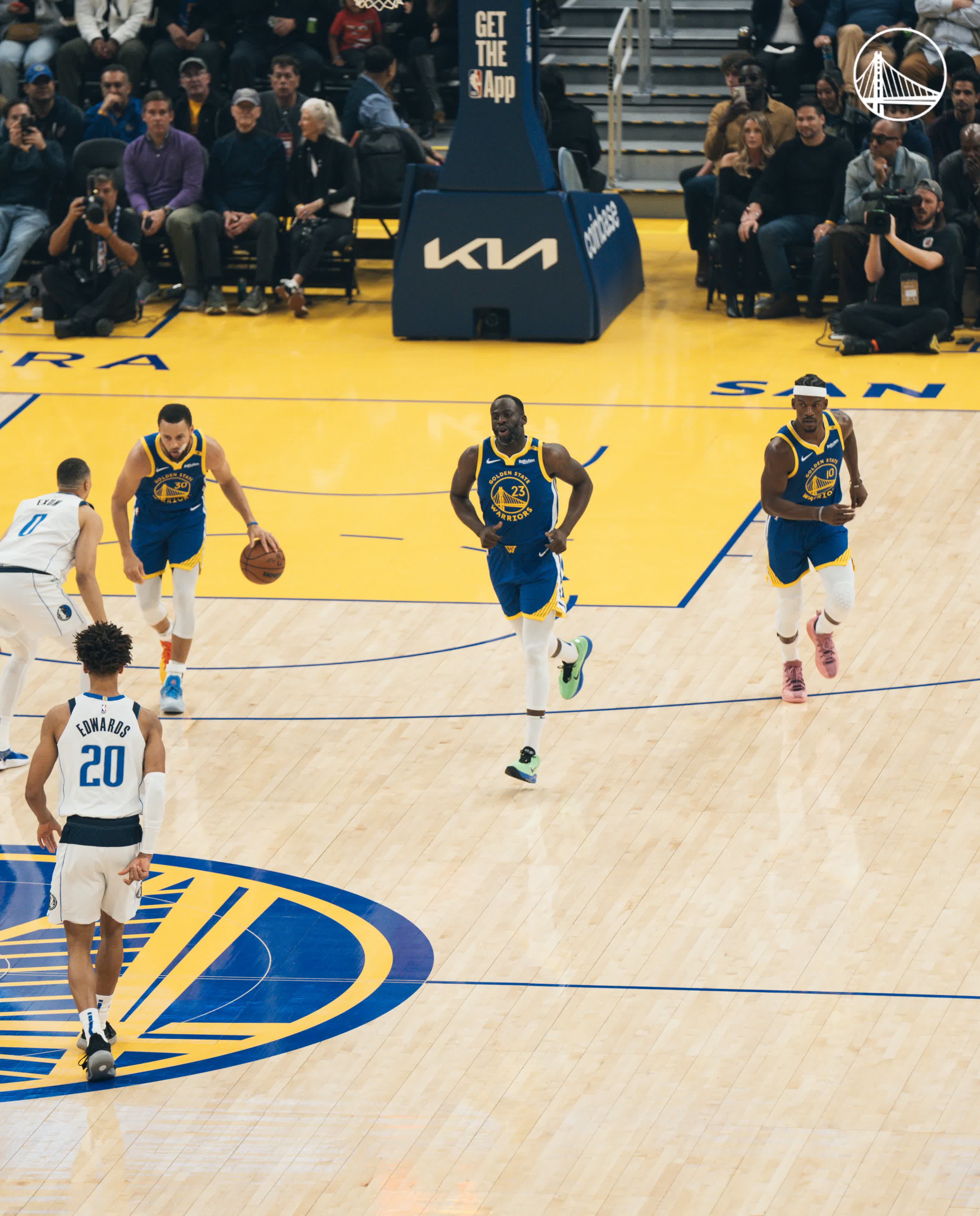 爱游戏体育-关于巴特勒迎来十二赛季高光表现，独行侠球迷沸腾！的信息